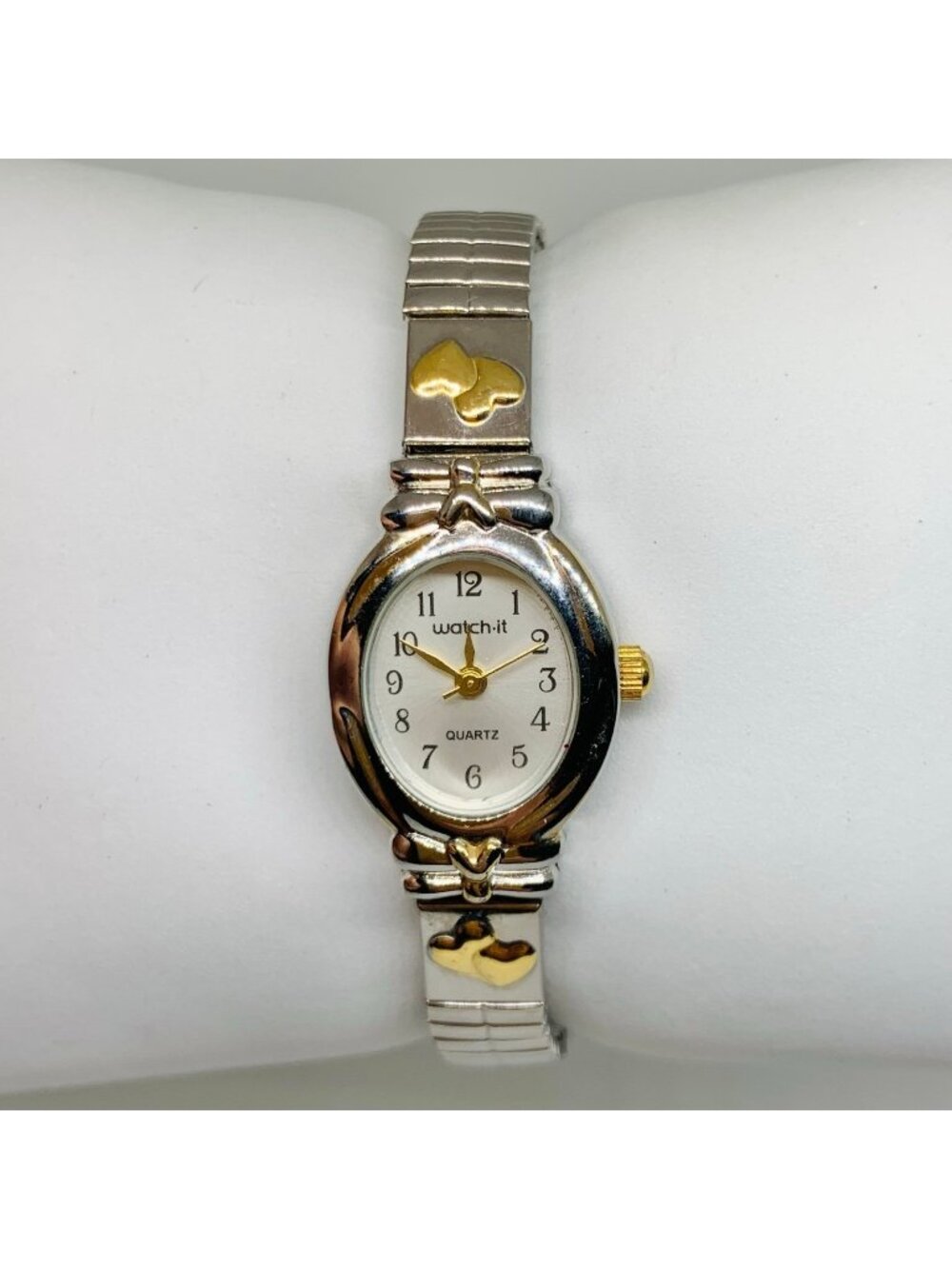 Watch-it Silver gold tone hearts women watch 18mm oval quartz analog 6” running